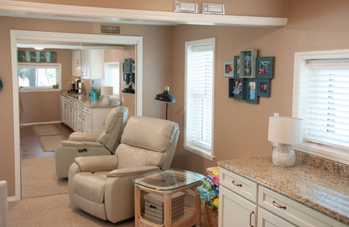 Onsted Cabaña | Cozy Cottage w/ all sports Sand lake access.