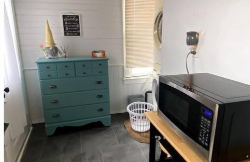 Prairie Du Chien Casa | Cozy Cottage w/ private patio just 1 block to downtown. Packed with charm!