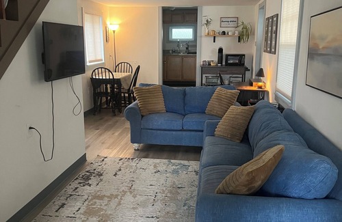 Celoron Cabaña | Cozy Cottage Walking Distance to Chautauqua Lake