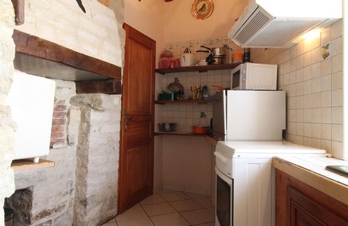 La Roche-Morey Cabaña | Acogedora casa rural, jardín, wifi y actividades al aire libre