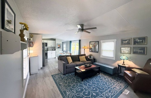 Christiansburg Casa | Cozy cottage with amazing views just 10 minutes to Blacksburg. Pet-friendly!