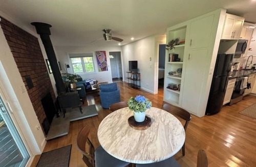 Glenford Cabaña | Cozy cottage with a View of the Catskills Mountains - Ashokan Reservoir