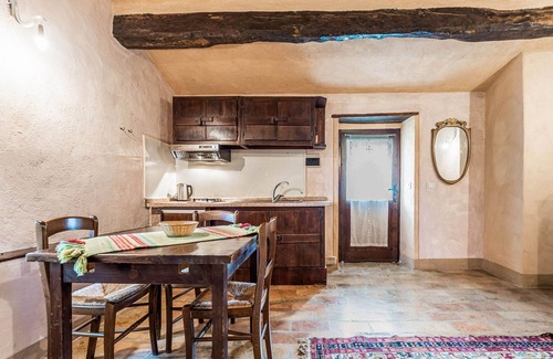 Assisi Cabaña | Acogedora casa rural con piscina en Asís