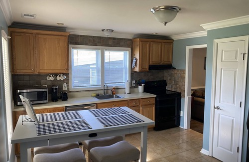 Manassas Casa | Cozy Cottage with Spacious Backyard!