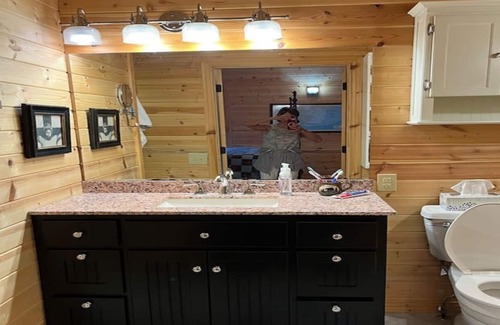 Pineville Cabina | Cozy country cabin near Northwest Arkansas