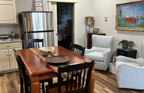 New Albany Cabaña | Cozy country cottage 35 minutes to Oxford, Tupelo & 60 miles from Memphis