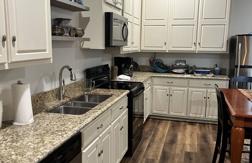 New Albany Cabaña | Cozy country cottage 35 minutes to Oxford, Tupelo & 60 miles from Memphis