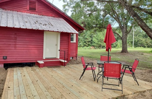 Abbeville Casa | Cozy country home near Lake Eaufula and hunting