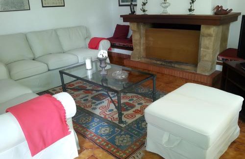 Alaro Casa | Cozy Country House Banyols