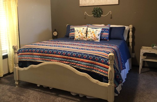 Canton Casa | Cozy, Country, Peaceful Gettaway