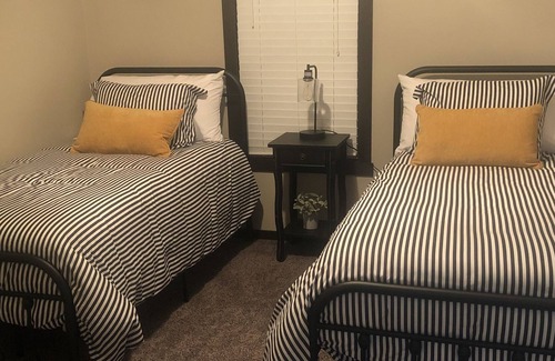 Canton Casa | Cozy, Country, Peaceful Gettaway