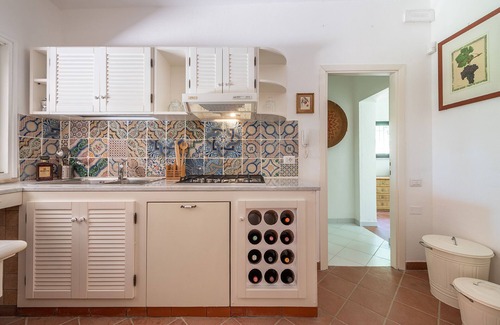 Solanas Casa | Cozy country villa set in a large garden