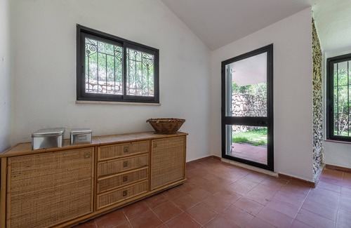 Solanas Casa | Cozy country villa set in a large garden