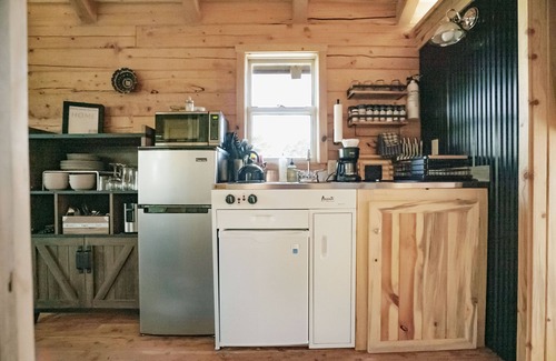 Mancos Cabina | Cozy Countryside Cabin, Minutes from Mesa Verde