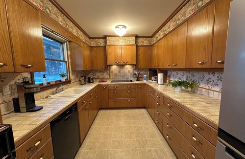 Forks Casa | Cozy countryside getaway in downtown Forks, Washington.