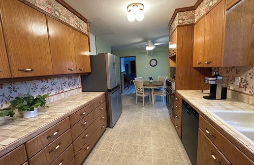Forks Casa | Cozy countryside getaway in downtown Forks, Washington.