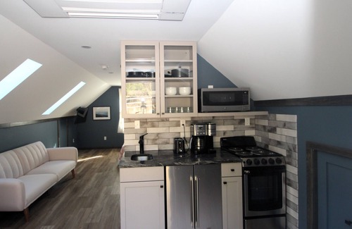 Rector Casa | Cozy Couple's Bungalow near Ligonier!
