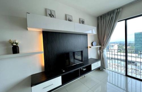 Shah Alam Apartamento | Cozy Couple Suite at Trefoil Setia Alam