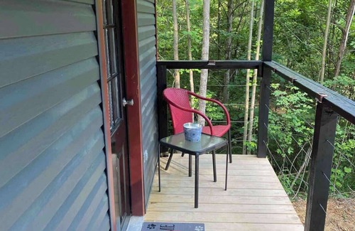 Primrose Cabina | Cozy Couples/Climbing Getaway in Heart of RRG!