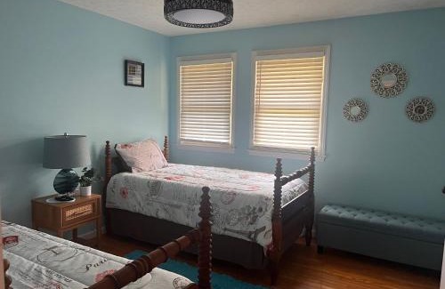 Danville Casa | Cozy Cove of Danville LLC