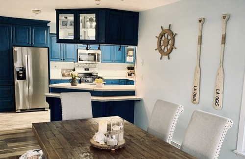 Hammondsport Casa | Cozy Cozy Cottage ~ Perfect Location On West Keuka Lake ~ Private Dock!