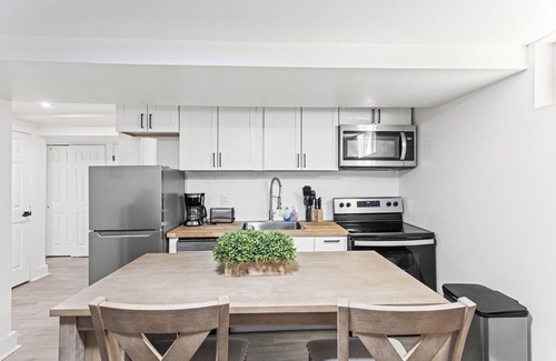 Englewood Casa | Cozy Craftsman 1 Blck away-Swedish/Craig! 5 min-DU