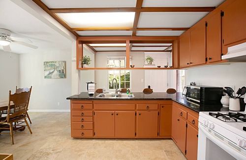 Grant Hill Casa | Cozy Craftsman: Sunny San Diego