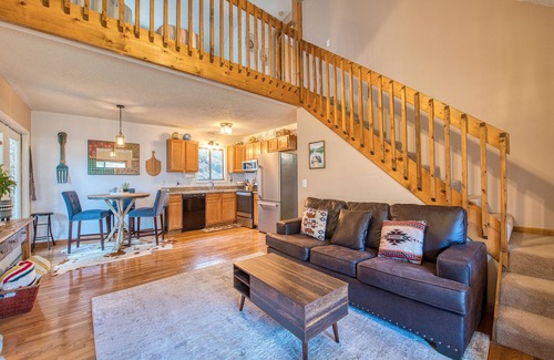 Clyde Casa | Cozy Creekside Cabin Retreat in Clyde, NC