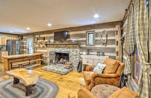Sautee Nacoochee Casa | Cozy Creekside Mountain Escape with Hot Tub!