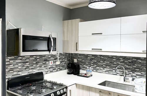 Harbour View Casa | Cozy Crib 5mins from the airport