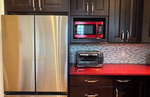 Lincoln Park Casa | Cozy, custom bungalow in the heart of the Sante Fe Art District!