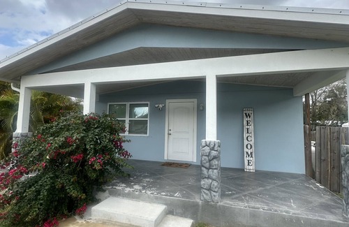 Vero Beach Casa | Cozy,Cute house in the city of Vero Beach 10 minutes or less from anything local