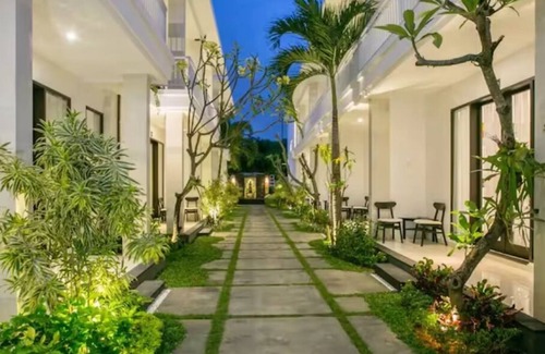 Tuban Casa | Cozy deluxe room close to airport - RO for 2 pax
