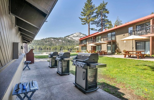 Truckee Condominio | Cozy Deluxe Studio #132 at Donner Lake Village
