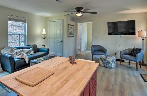Demorest Casa | Cozy Demorest Cottage Fire Pit and Porch
