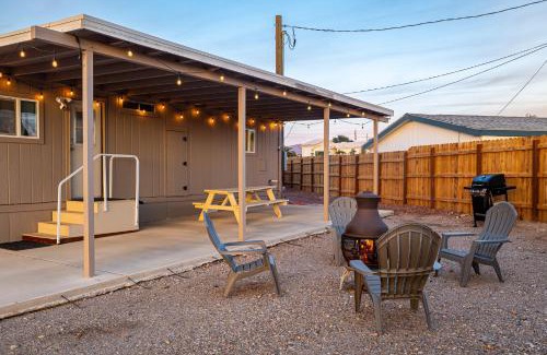 Sunridge Estates Casa | Cozy Desert home, Stunning Views, Peaceful Vibes Near Laughlin