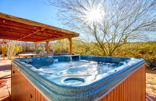 Joshua Tree Casa | Cozy desert retreat with amazing views only 4 miles to JTNP