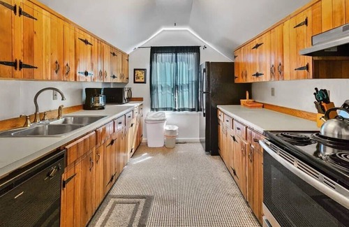 Summit Cove Condominio | Cozy Dillon Mountain Apartment: Deck and Fire Pit