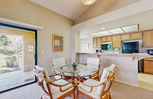 Palm Desert Condominio | ¡NUEVO LISTADO! Acogedor condominio con piscina compartida y jacuzzi cerca de campos de golf, parque nacional