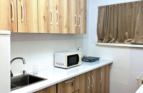 Bishkek Apartamento | Cozy Downtown Apt w/ Wi-Fi – 1 Min from Railroad St, Balcony w/ Mountain View