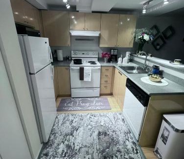 Belltown Apartamento | Cozy Downtown Condo Retreat with Space Needle View