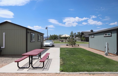 Grand Junction Cabina | Cozy Dry Cabin - S202