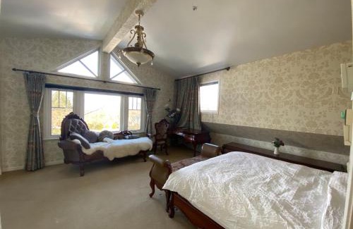West Side Casa | Cozy Dunbar 3 Beds Home w/Views