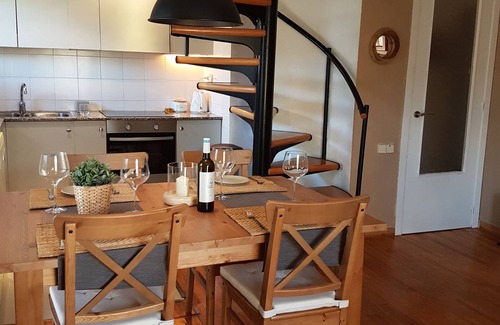 Puigcerda Apartamento | ÁTICO DÚPLEX para 6 en PUIGCERDÀ, 2 baños, ideal familias, buhardilla y chimenea