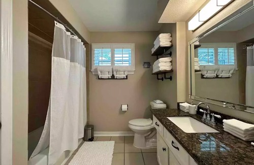 Grogan's Mill Casa | Cozy duplex home, The Woodlands