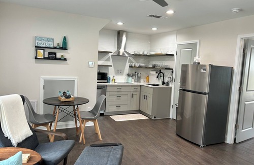 East Lake Apartamento | Cozy East Lake Carriage House - Close To Everything