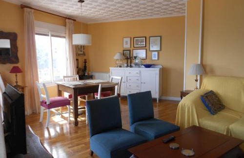 Raval Roig Apartamento | Cozy-Elegant
