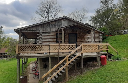 Elkton Cabina | Skyline Log Cabin en Mountaintop Ranch