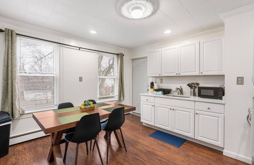 Poughkeepsie Casa | Cozy Escape -Strong Wi-Fi -Prime Location