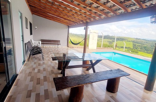 Sao Sebastiao do Paraiso Casa | Cozy farmhouse in the interior of Minas Gerais with incredible views